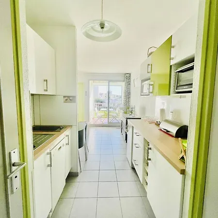 Renove, 4 Pers, Parking Prive, Proche Port Et - Cap D'agde - Fr-1-723-127 アパート